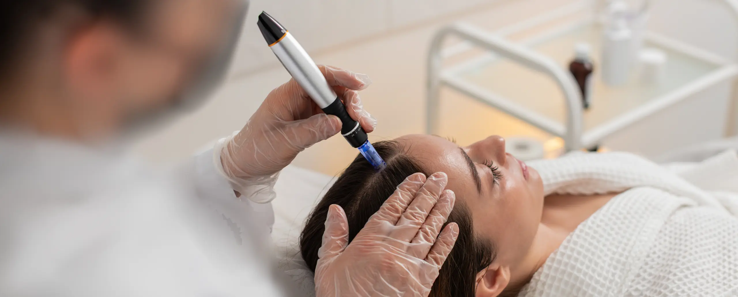 Microneedling Treatment in Pune At Home — at-home treatment by AIIMS-certified dermatologists at Avataar Skin